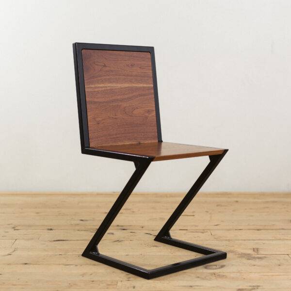WALNUT AND POWDER-COATED Z-CHAIR